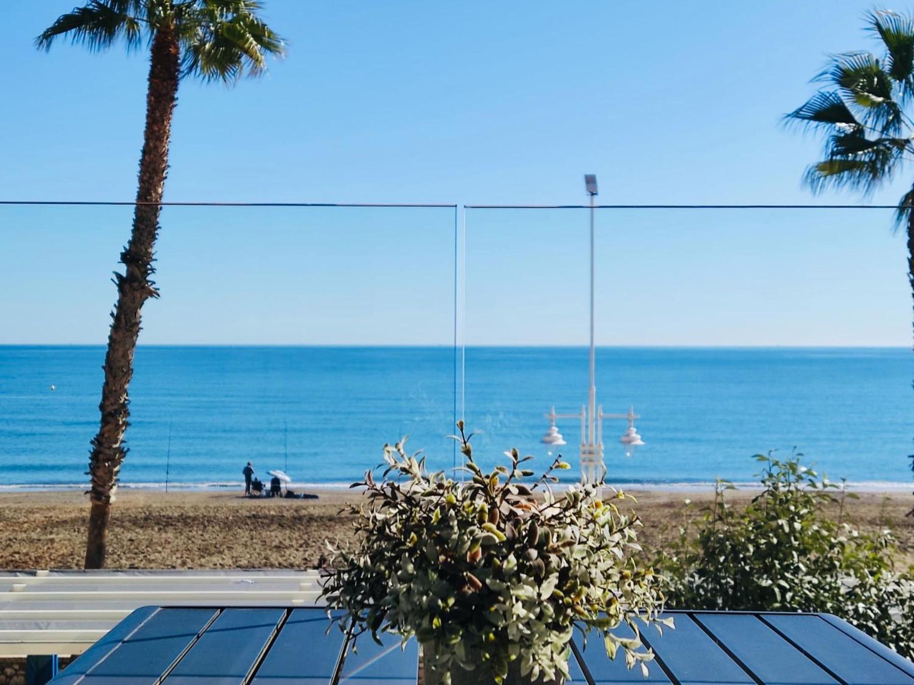 Appartamento Gran Vivienda De Lujo Frente Al Mar Málaga Esterno foto